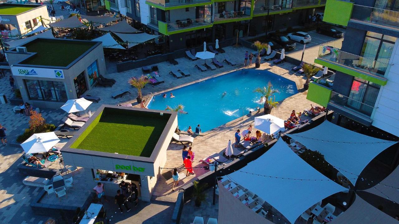Nasty 24 Aparthotel Pool & Spa Mamaia Nord Năvodari المظهر الخارجي الصورة