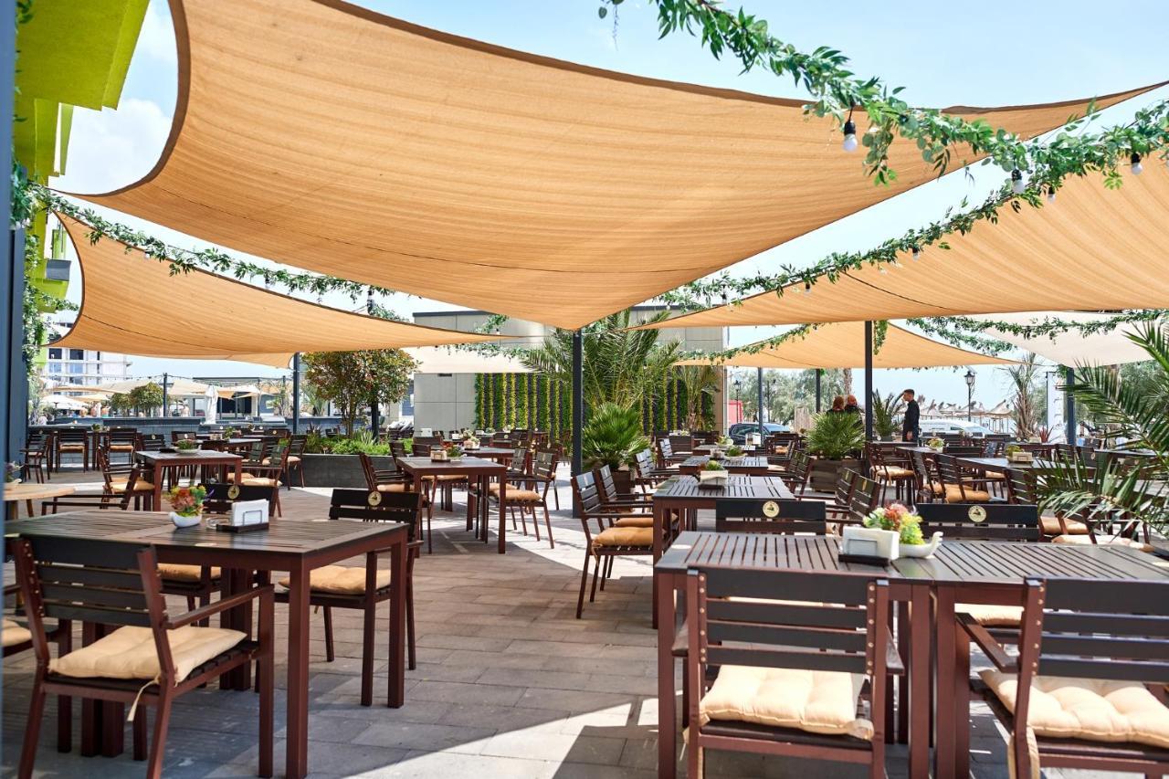 Nasty 24 Aparthotel Pool & Spa Mamaia Nord Năvodari المظهر الخارجي الصورة